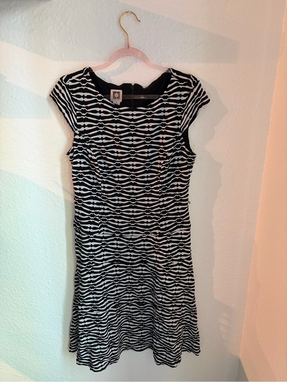 Anne Klein Black and White Wave-Stripe Cap Sleeve Dress